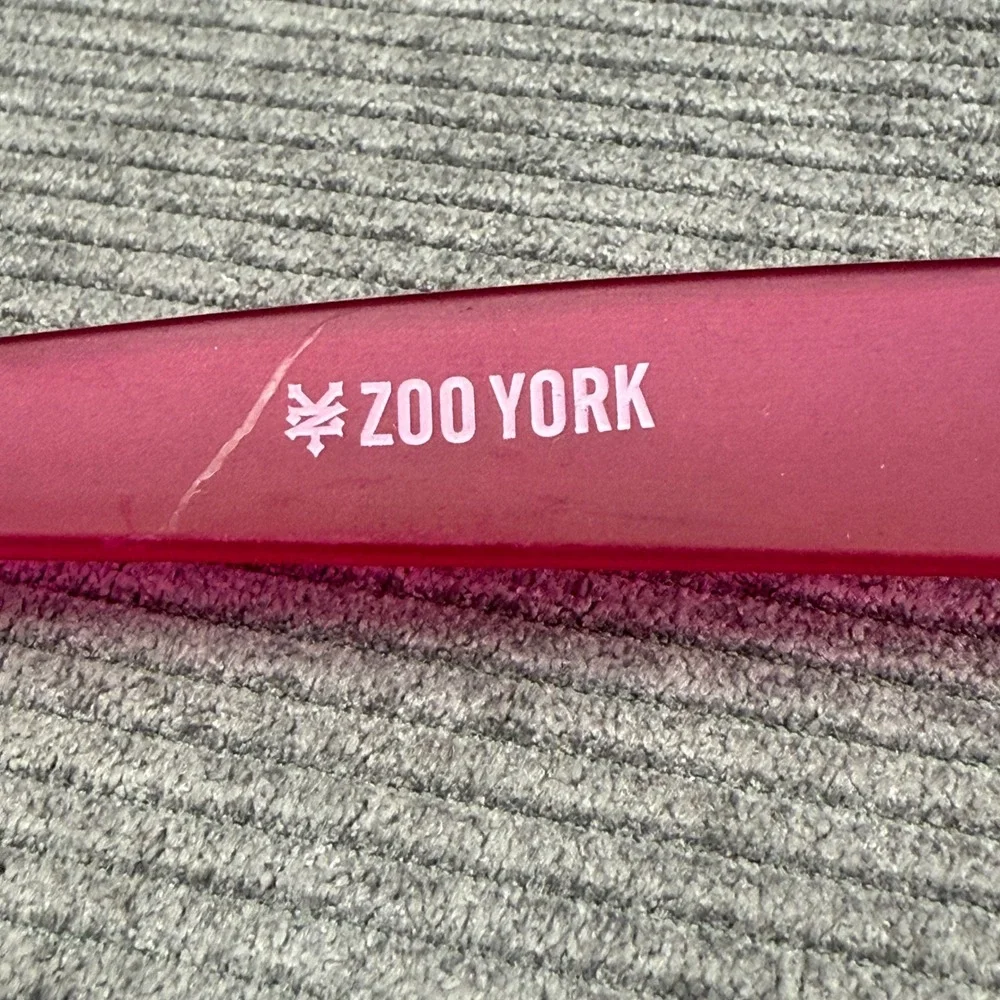 Zoo York Pink Translucent Wayfarer Y2K Sunglasses Blue Mirrored 20050-822650-ZYS